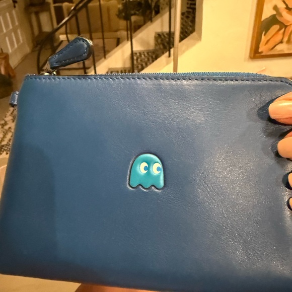 Coach x Pac-Man Limited Edition Corner Zip Wristlet – Blue NWT - Picture 4 of 10